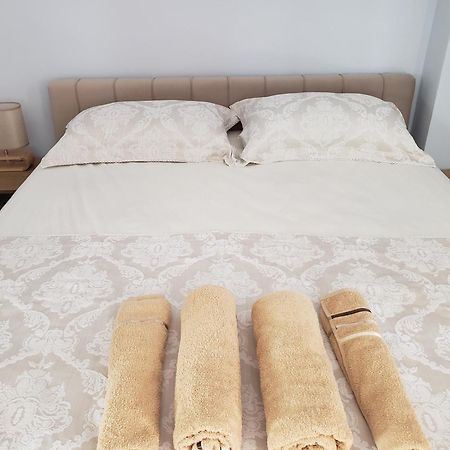 Leones Apartament 地拉那 外观 照片