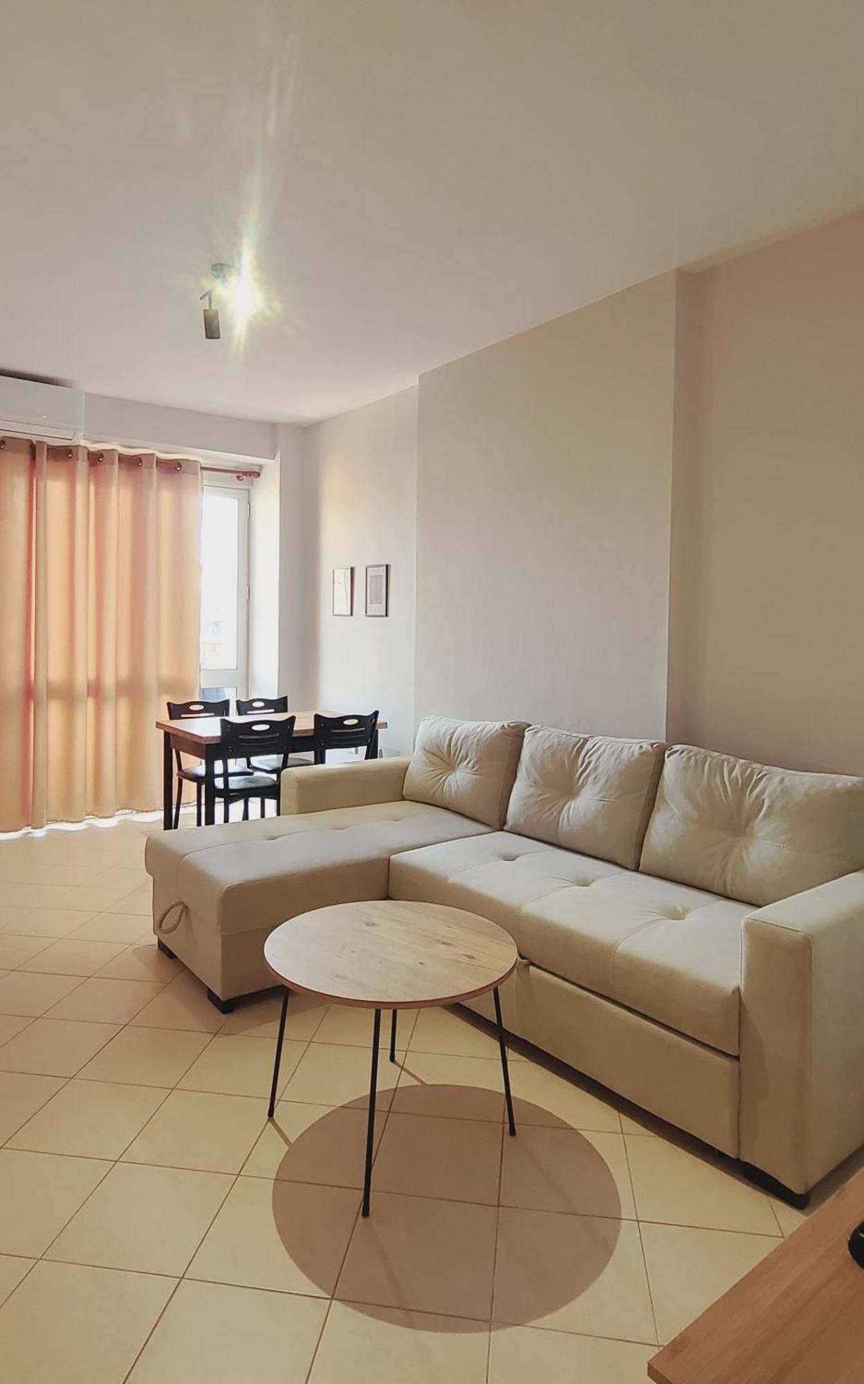 Leones Apartament 地拉那 外观 照片