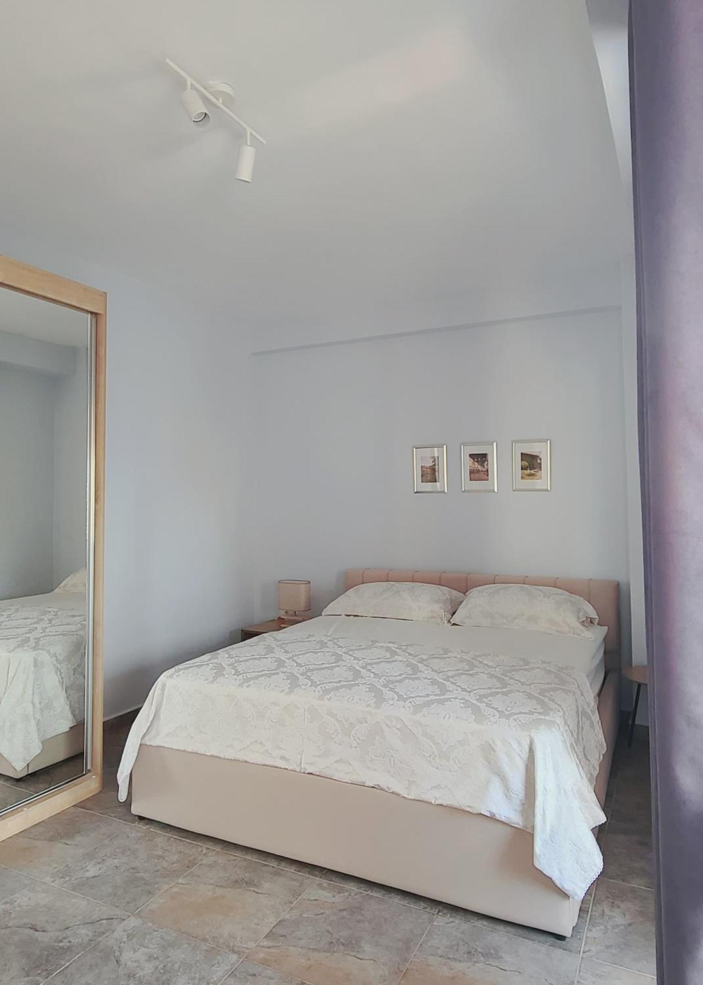 Leones Apartament 地拉那 外观 照片